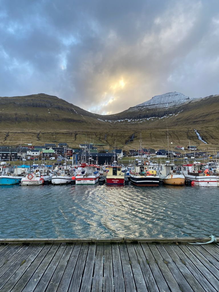Färöer Inseln Urlaub - Fischerboote